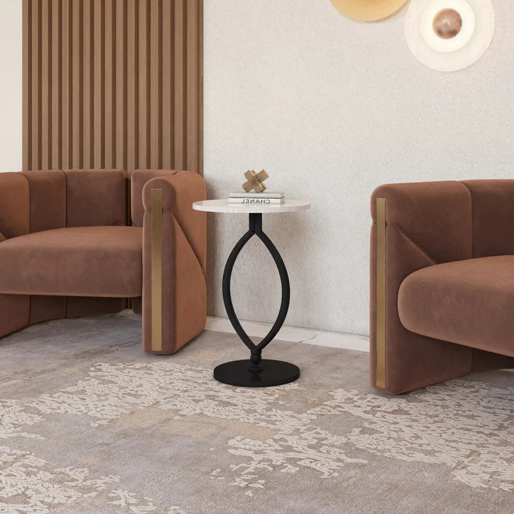 أركان طاولة جانبية مودرن  بتصميم رخامي ومن المعدن - 55×35 سم - أبيض وأسود